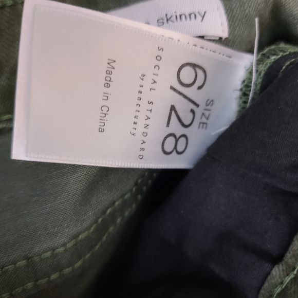 Sanctuary By Social Standard High Rise Skinny Camo - Picture 5 of 12